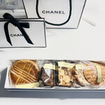 La Belle Equipe - 料理写真:CHANELのボームエサンシエルと一緒に送ってくれた！嬉しいﾟ･*:.｡..｡.:*･'(*ﾟ▽ﾟ*)'･*:.｡. .｡.:*･。