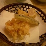 Tempura Shinjuku Tsunahachi - 後から運ばれる菜彩膳の天ぷら