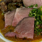 吉田カレー  - 山形牛牝牛月齢30ヶ月外モモローストビーフ