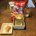 麹町いづみや しろ - カルビーかっぱえびせん、熊本 五ッ木 山うにとうふ、
      栄光富士 愛山 純米大吟醸無ろ過生原酒