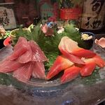 横浜風しゃぶしゃぶ鍋と焼酎・地酒居酒屋 甕仙人 関内蔵 - 