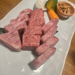 炭火焼肉たけさん亭 - 