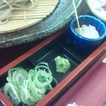 清見庵　おおくら - 薬味は３種