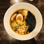 中華蕎麦 御輿 - しょうゆらーめん 700円