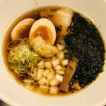 中華蕎麦 御輿 - しょうゆらーめん 700円