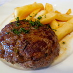 シェ・トト - 牛粗挽き肉のステーキ