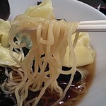 Pekin Rou - 麺アップ