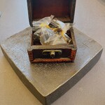 プレゼンテ スギ - ★食べられないけど食べられそう