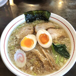 たらふく食堂 - 料理写真:たらふくラーメン