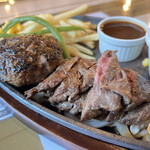 ザ キャンプファイヤー グリル＆カフェ バー ミナカミ - 