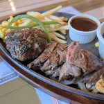 ザ キャンプファイヤー グリル＆カフェ バー ミナカミ - 