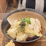 うどん屋 きすけ - もち天ぶっかけ　1,000円（税込）