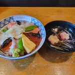 玉寿司 - ◆「上ちらし丼」玉寿司さんの看板的な豪華で華やかな ちらし丼です✨