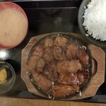 豚屋食堂 - 