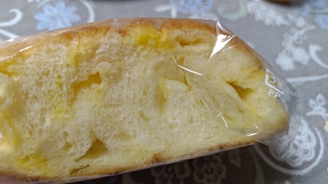 パン工場 御所野店 - 四ツ小屋（パン）の写真