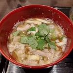 Udon Ya Kazu - 肉煮干し汁