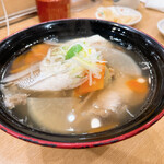 回転寿し トリトン - 【2023年03月】厚別店特製 真鯛汁＠330円(込)。