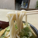 殿田 - 細く柔らかい麺