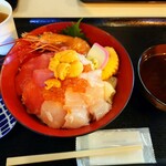 Tsuchiura Uoichiba - 魚市場スペシャルウニのせ丼（2,000円）