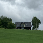 大地の宿　じょう舎 - 丘の下より