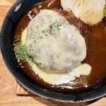 串焼き 満天 ルクア大阪店 - 手ごね煮込みハンバーグ。