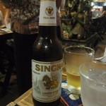 タイ国料理 ジッラダ - シンハービール