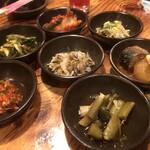 韓国家庭料理 青鶴洞 - お通し