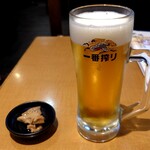 Akihabara Robata Ishikura - お通し、生ビール