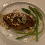 サラマンジェ ド イザシ ワキサカ - 魚料理 サンピエール（的鯛）のウィンナーシュニッツェル