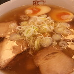 喜多方ラーメン 坂内 - 2011/09/22 味玉ラーメン