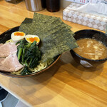 横浜ラーメン 北村家 - 