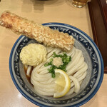 梅田 釜たけうどん - 