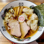 手打麺 笑くぼ - 「わんたんめん」(950円)です