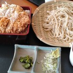 更科 - かつ丼セット