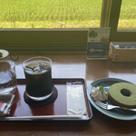 文化喫茶 郷愁 - 抹茶バームクーヘン　500円　アイスコーヒー　500円