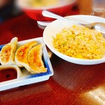らあめん膳次郎 - セットで450円