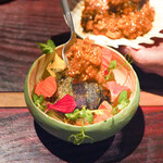 MAZ - 密林の池　コーンのフリット、チンチョ（ハーブ）、すっぽんのシチューをかけて