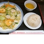 551蓬莱 梅田大丸店 イートインカウンター - 