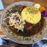 Spice Curry UCHITATA - ローストスパイスチキンカレー+炙りチーズ