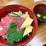 丼・すし まぐろや本舗 - 