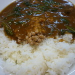 CoCo壱番屋 - ほうれん草カレーライス大盛４００ｇ（ビーフソース、納豆トッピング）