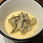 赤坂 鮨大谷 - 花山椒で炊いた鱧と玉蜀黍の冷製茶碗蒸し