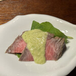 赤坂 鮨大谷 - 宮城県黒毛和牛ローストビーフにずんだ味噌