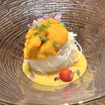 赤坂 鮨大谷 - 塩水馬糞雲丹とズワイ蟹のビーフン