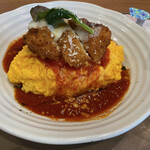 おむらいす亭 - チキンとイタリアントマトソースオムライス