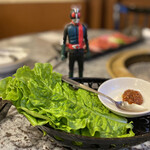 川崎名物 炭火焼肉 食道園 - サンチュも…w/②号