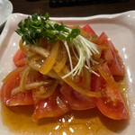Keizu - 鶏's(自家製生ドレッシングのトマトサラダ)