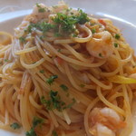 ビステリアグーフォ - 小エビと長ネギのスパゲッティ　軽いトマトソース