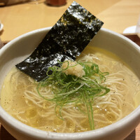 鳥匠いし井ひな - 