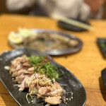 Yakiyaki Teppan Guriru Himawari  - 鶏刺しどーん